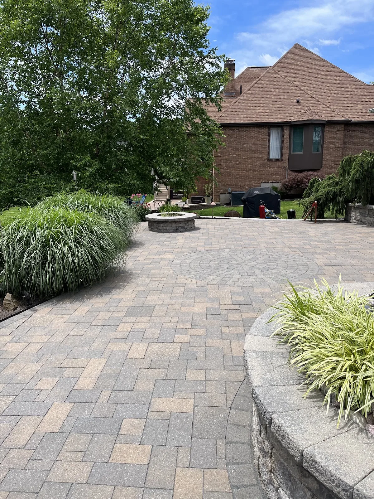 Interlocking paver patio washed and prepped for sealing in Northwest Connecticut